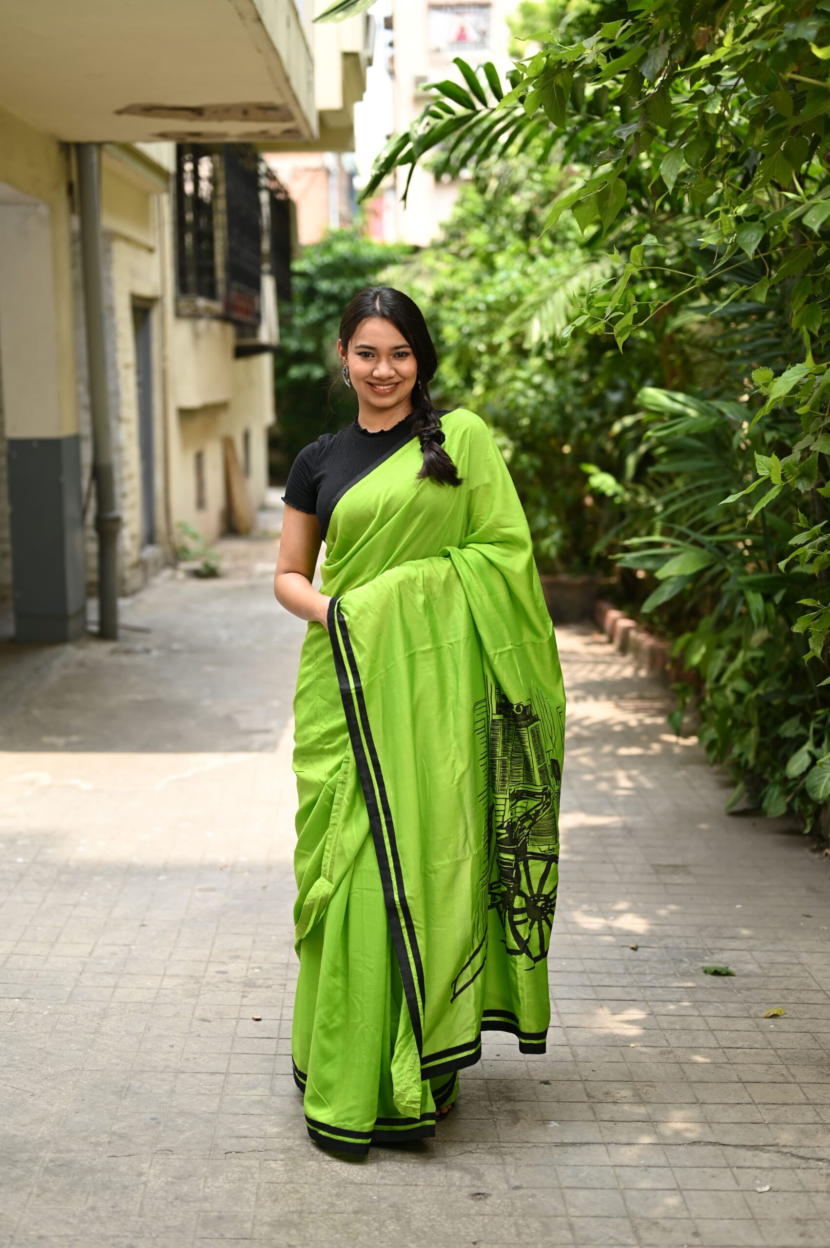 Neon Green Muslin Silk Saree (Hand-Painted Kolkata Art) thumbnail