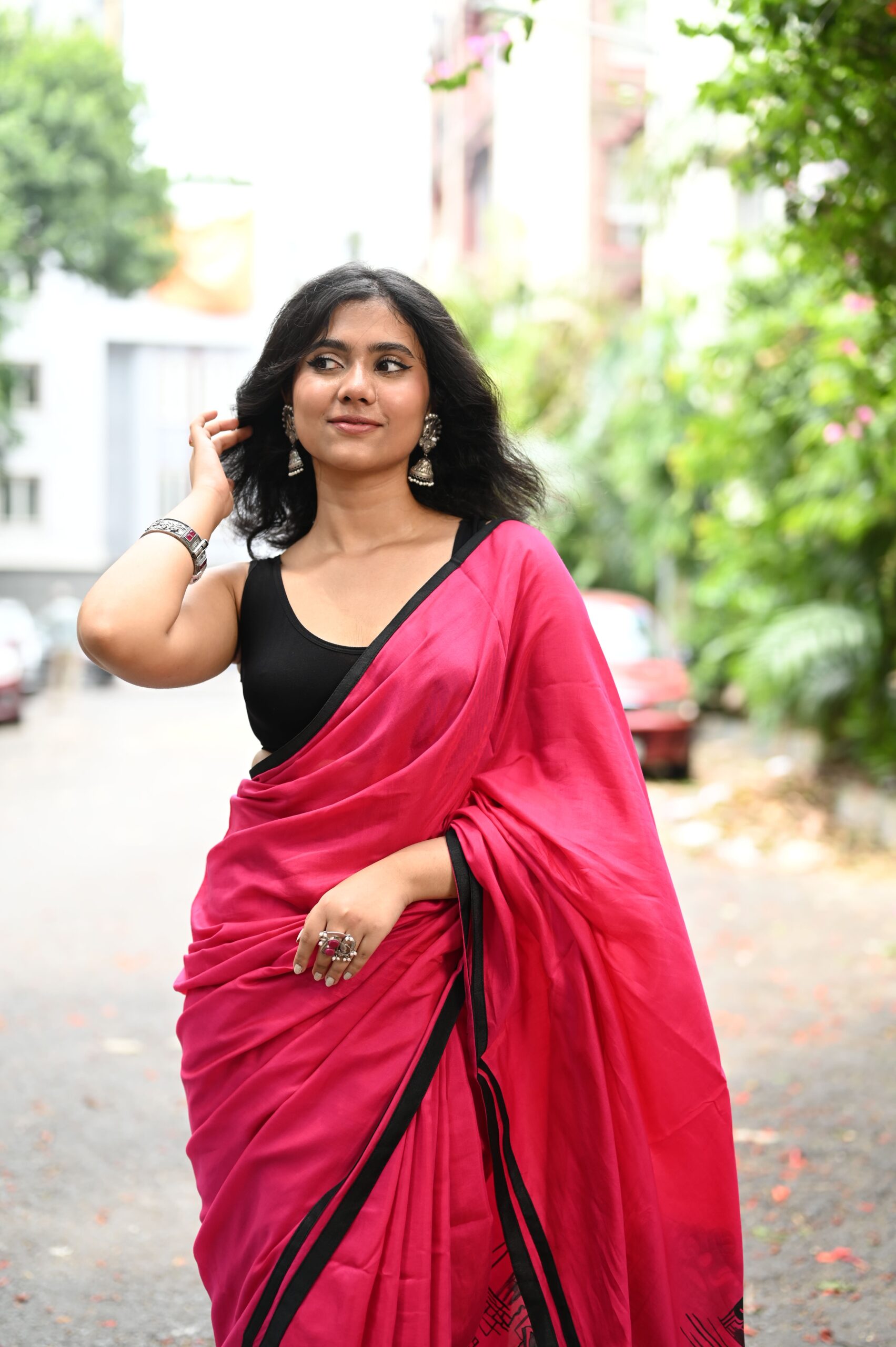 Fuchsia Pink Muslin Silk Saree (Kolkata Cityscape Art) thumbnail