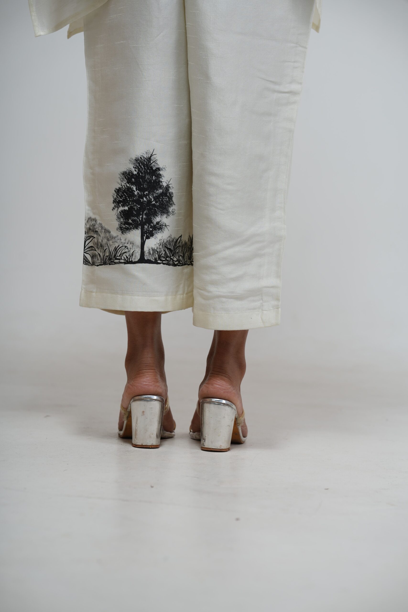 Ivory Hand-Embroidered Kaftan Set thumbnail