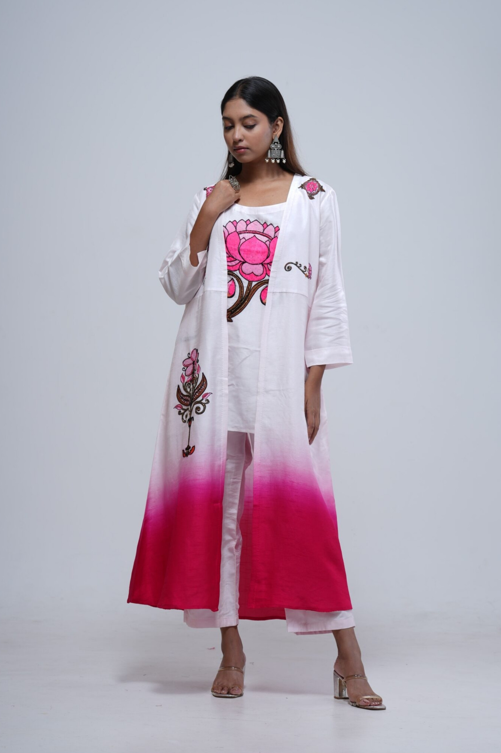 Elegant Three-Piece Set with Embroidery thumbnail